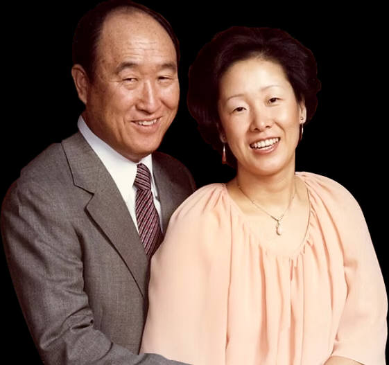 Rev. Sun Myung Moon and Dr. Hak Ja Han Moon